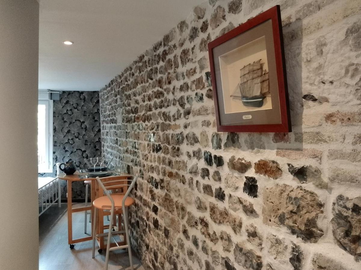 Homestay La Tourterelle La Riviere-Saint-Sauveur